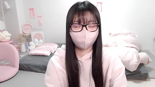 moka-neko online show from March 15, 1:17 pm