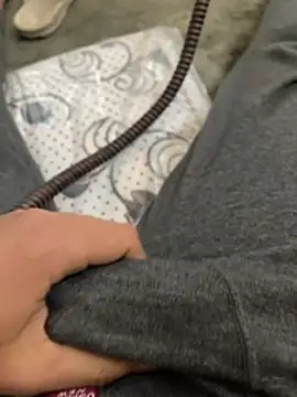 Hehjehjeqll online show from April 12, 4:01 pm