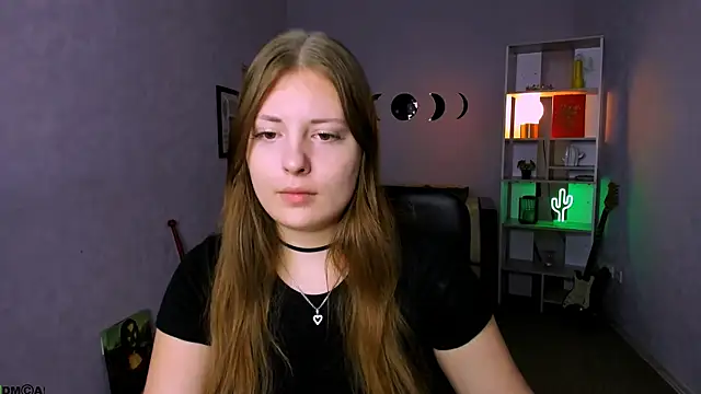 melani bumm online show from November 22, 10:47 am