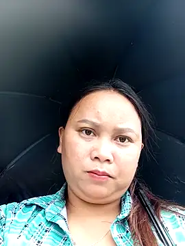 Snapshot of -Kitty-92 chatting on October 7, 1:25 am -Kitty-92 online show from October 7, 1:25 am