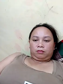 Snapshot of -Kitty-92 chatting on October 7, 1:41 pm -Kitty-92 online show from October 7, 1:41 pm