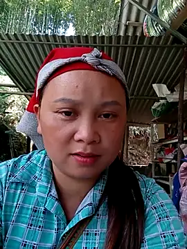 Snapshot of -Kitty-92 chatting on October 30, 3:19 am -Kitty-92 online show from October 30, 3:19 am