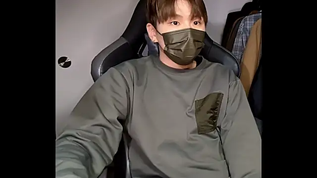 yuton 2525 online show from March 14, 9:04 am