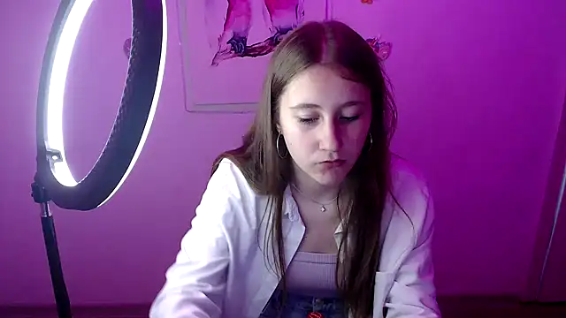 Milka kamila online show from September 13, 12:38 pm