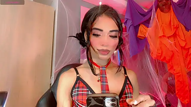 Snapshot of BabyAmatiis_ chatting on October 29, 11:01 am BabyAmatiis online show from October 29, 11:01 am