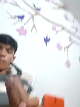 DavidVergagigante420 online show from October 2, 4:52 am