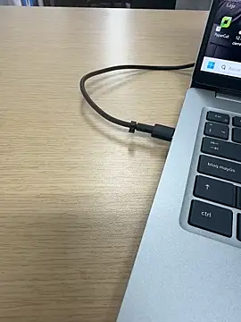 andres52720 online show from April 22, 8:21 pm