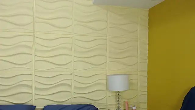 Snapshot of SophiaBloss chatting on September 23, 3:31 am SophiaBloss online show from September 23, 3:31 am