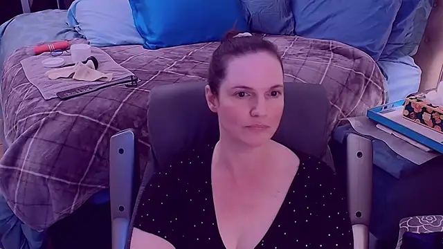 Snapshot of ninajaymes chatting on February 21, 4:40 am ninajaymes online show from February 21, 4:40 am