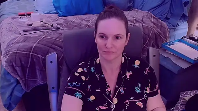 Snapshot of ninajaymes chatting on February 27, 8:39 am ninajaymes online show from February 27, 8:39 am
