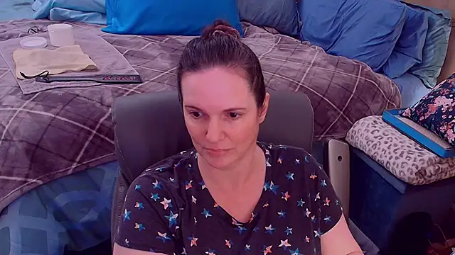 Snapshot of ninajaymes chatting on November 1, 1:18 am ninajaymes online show from November 1, 1:18 am