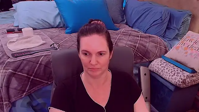 Snapshot of ninajaymes chatting on November 30, 2:48 am ninajaymes online show from November 30, 2:48 am