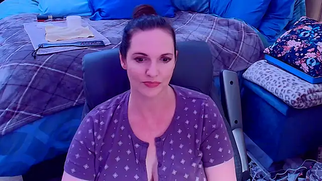 ninajaymes online show from July 24, 10:41 pm