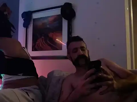 Snapshot of Longdongsilver_323 chatting on September 27, 7:13 am Longdongsilver 323 online show from September 27, 7:13 am