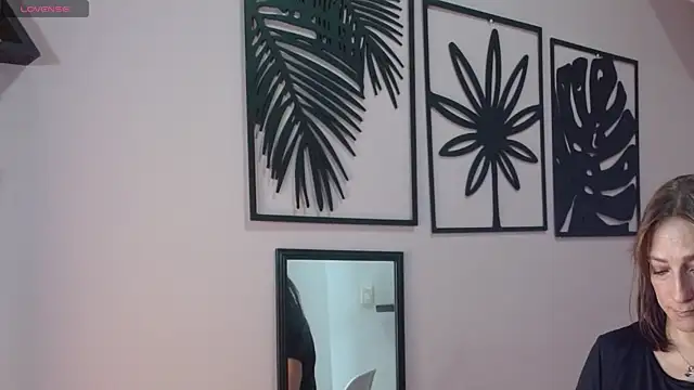 amara rousse1 online show from April 21, 12:55 pm