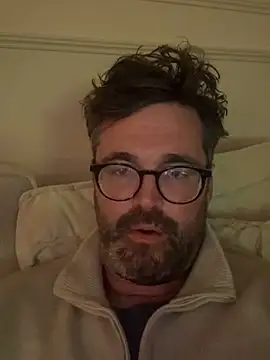 CyprioteWhitefly online show from April 25, 11:46 pm