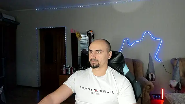 Snapshot of Gri_SH chatting on February 10, 1:59 pm Gri SH online show from February 10, 1:59 pm