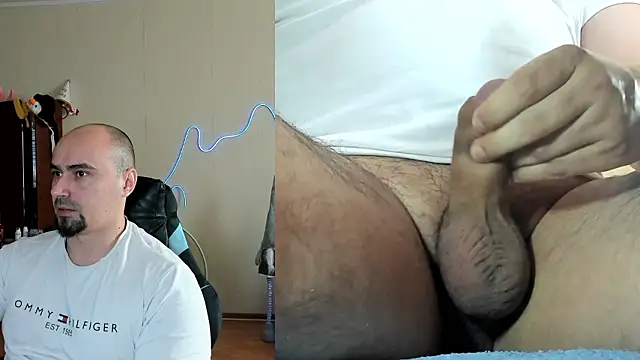 Snapshot of Gri_SH chatting on March 12, 8:09 am Gri SH online show from March 12, 8:09 am