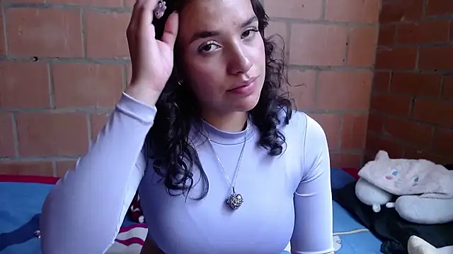 Snapshot of Lily_Pregnant chatting on September 17, 8:10 pm Lily Pregnant online show from September 17, 8:10 pm