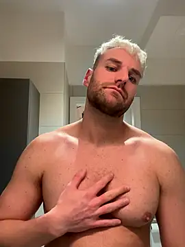 TheKevinboy online show from November 6, 1:39 am