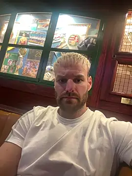 TheKevinboy online show from April 26, 5:32 pm