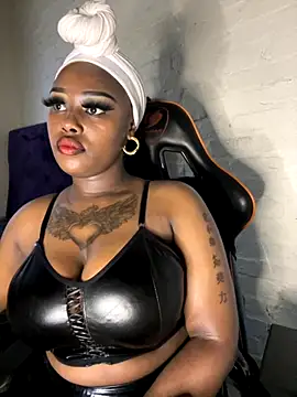 QUEEN NOBUHLE 777 online show from September 27, 10:31 am