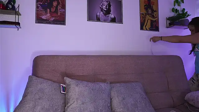 SophiieCumsx online show from September 23, 12:08 pm