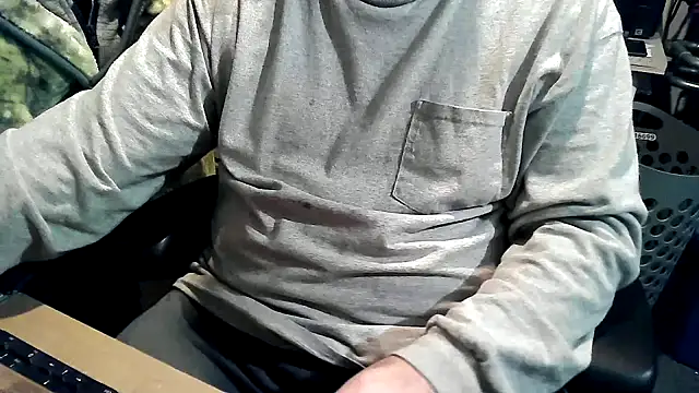 georgew62 online show from October 12, 1:04 am