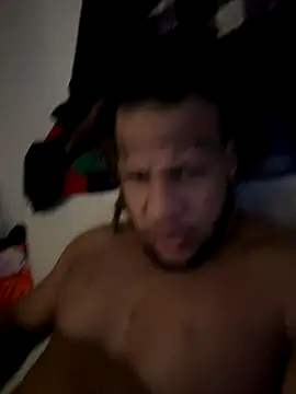 Snapshot of Sexdemonfrfr chatting on November 28, 9:34 am Sexdemonfrfr online show from November 28, 9:34 am