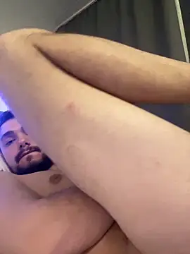 alpha mk online show from February 4, 10:36 pm