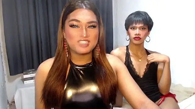 Snapshot of Tasha_Temptation chatting on October 28, 4:49 am Tasha Temptation online show from October 28, 4:49 am