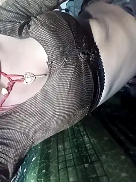 Snapshot of Sharmili_xx chatting on October 7, 12:19 am Sharmili xx online show from October 7, 12:19 am