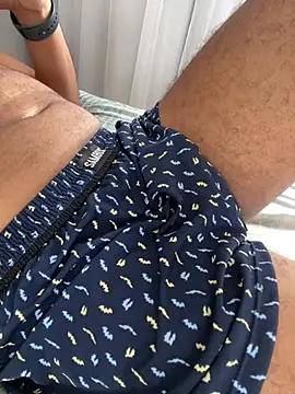 Hiuwee online show from January 9, 11:13 am