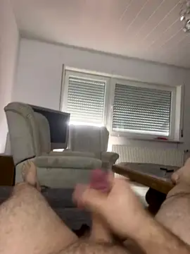 flamur albania online show from November 2, 11:45 am