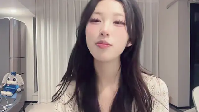 ZhaoZhao-ZM online show from September 12, 2:06 pm