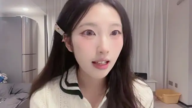 ZhaoZhao-ZM online show from September 16, 1:56 pm