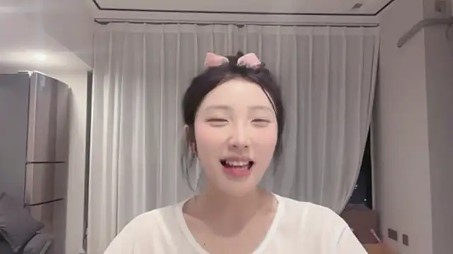 ZhaoZhao-ZM online show from September 17, 1:02 pm