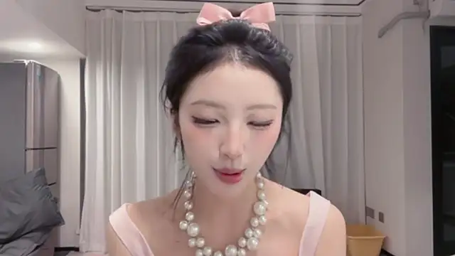 ZhaoZhao-ZM online show from October 3, 12:57 pm