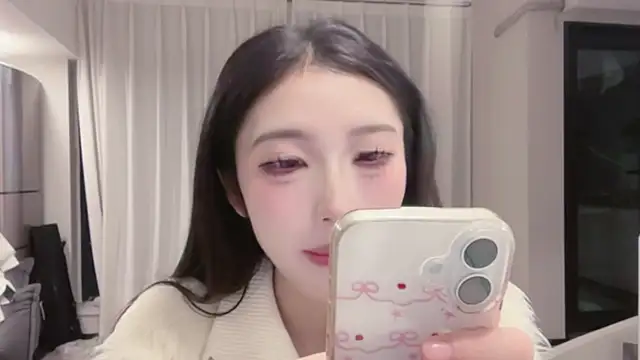 ZhaoZhao-ZM online show from October 28, 1:25 pm