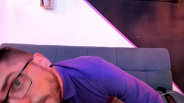 DanteWinter online show from September 9, 4:01 am