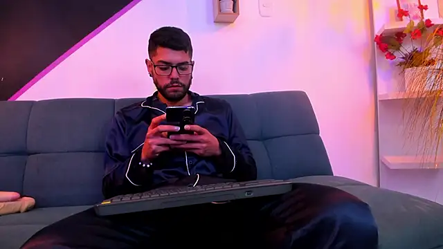 DanteWinter online show from September 13, 4:01 am