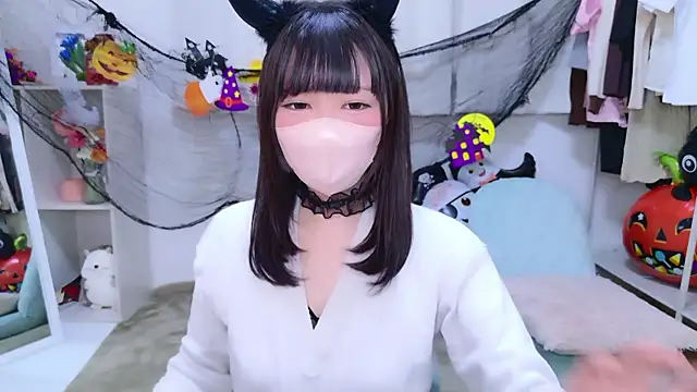 Snapshot of fumika_f chatting on November 1, 12:23 am fumika f online show from November 1, 12:23 am