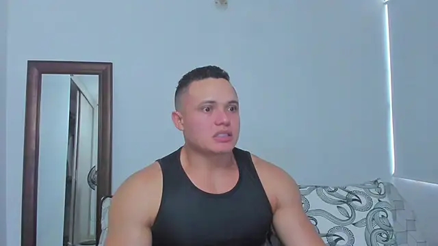 KingLevi01 online show from March 30, 10:44 pm