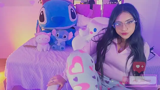 Mia bunny15 online show from October 14, 8:09 pm
