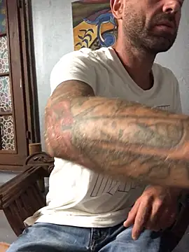 MatteoDom85 online show from September 28, 12:54 pm