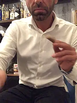 MatteoDom85 online show from October 2, 9:33 pm