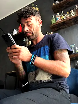 MatteoDom85 online show from October 18, 9:10 am