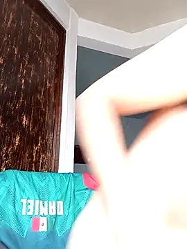 aczinovelez342 online show from January 10, 5:37 pm