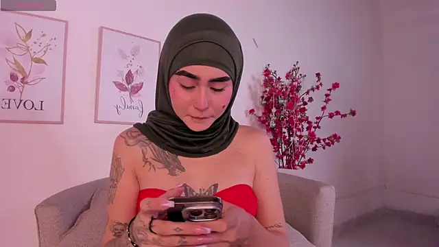 seraphine arabic online show from July 17, 3:29 pm