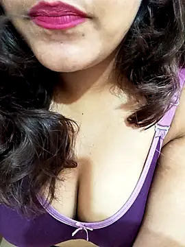 Snapshot of Sexiest_Nataliya chatting on October 7, 7:38 am Sexiest Nataliya online show from October 7, 7:38 am